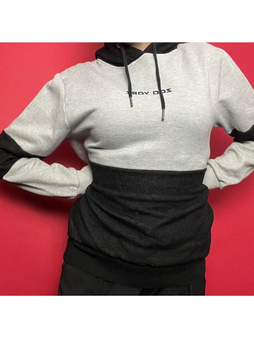 Zoo York / grey and black hooded sweater 🩶🖤